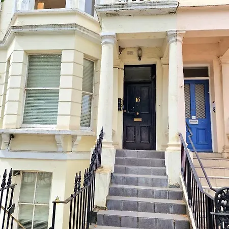 Cosy Home In Kensington - Great Location! 3 Minutes Walk To Earl'S Court Station London Exterior photo